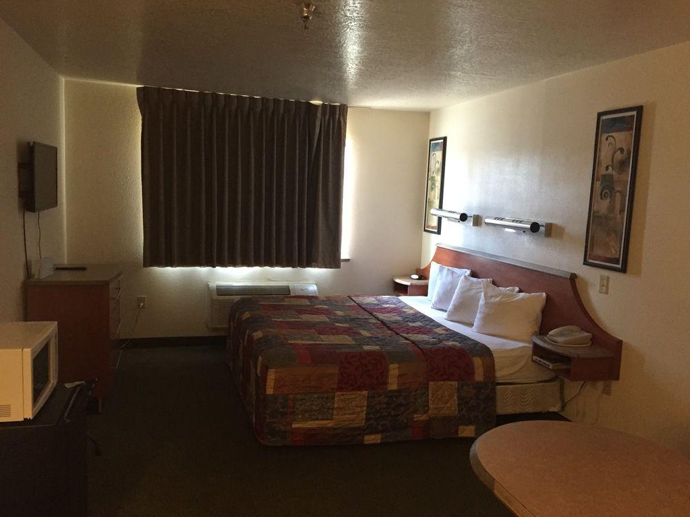 Surestay Hotel By Best Western Albuquerque Midtown Buitenkant foto